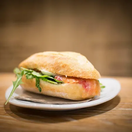 カイショ ホステル サン・セバスティアン